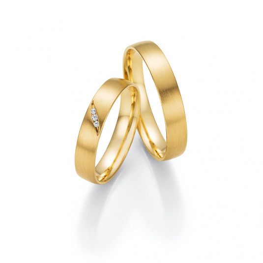 Honeymoon Zlate Obrucky M 6661130 40 Sofia Sk V ponuke je viac ako 90 zakladnych druhov obrucok, ktore si mozete prisposobiť podla je tu tiez moznosť objednať si kamenove obrucky bez kamienkov. honeymoon zlate obrucky