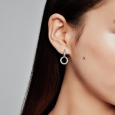 pandora náušnice 299052C01 modelka