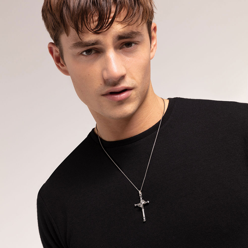 Cross with shop crown pendant